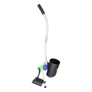 All-in-One Pet Poop Scooper with Automatic Bagging Mechanism