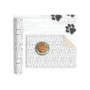 Clover Patterned Silicone Dog Food Mat for Pet Food and Water Bowls