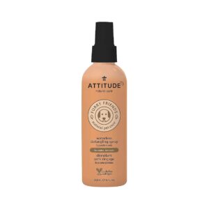 Cruelty Free and Vegan Detangling Spray for Pet Grooming with Natural Ingredients