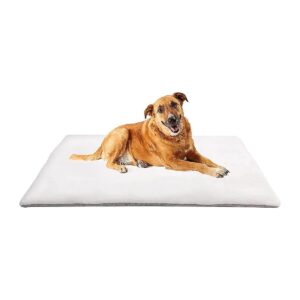 Fluffy Padded White Dog Insulated Blanket Sleeping Mat for Dogs Machine Washable