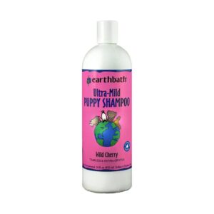 Gentle Wild Cherry Shampoo for Smelly Dogs with Natural Ingredients