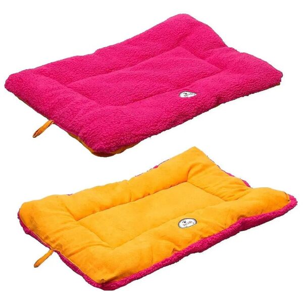 Machine Washable Pet Life Pet Mat with Reversible Textures and Polyfill