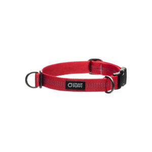 Metal Red Dog Collar with Comfortable and Durable Design