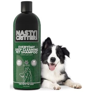 Natural Cleaning Dog Shampoo for Dogs and Cats with Dry and Sensitive Skin