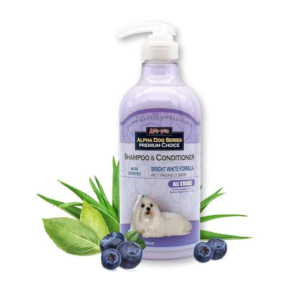 Natural pH Balanced Shampoo for White Coated Dogs with Aloe Vera Extract