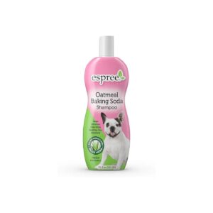 Odor-Fighting Oatmeal Baking Soda Shampoo for Skin and Coat