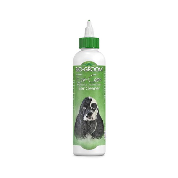 Odor-Free Ear Cleaner for Dogs and Cats with Gentle Wax Removal