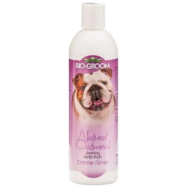 Relieve Itchy Dry Skin of Dogs with Natural Oatmeal Dog Wash, pH Balanced and Soap-Free