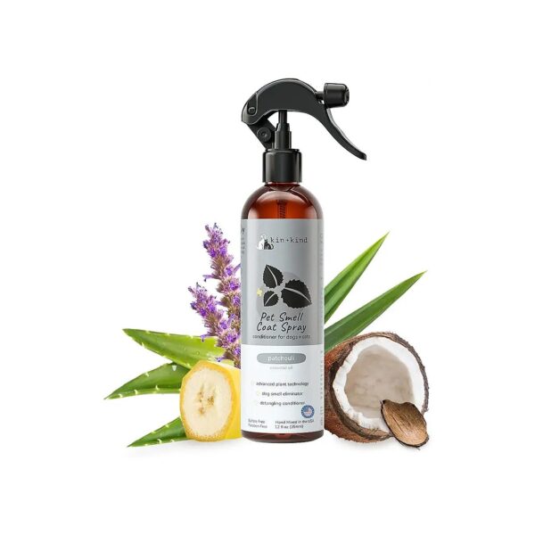 Safe and Natural Odor Elimination Dog Coat Spray with Patchouli Essence and Aloe Vera