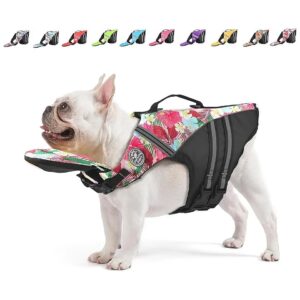 Safety-Minded Dog Life Vest with Rescue Handle and Reflective Accents for Pet Protection