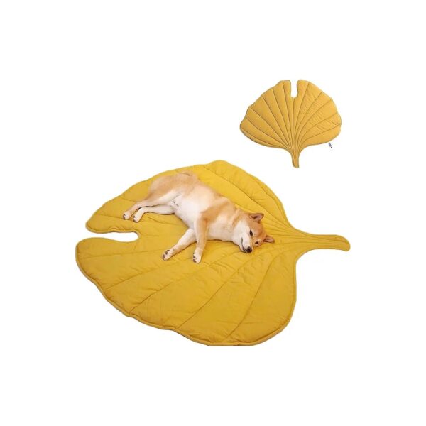 Soft and Cozy Leaf-Inspired Dog Blanket for Pet Bed, Sofa, and Floor Cover