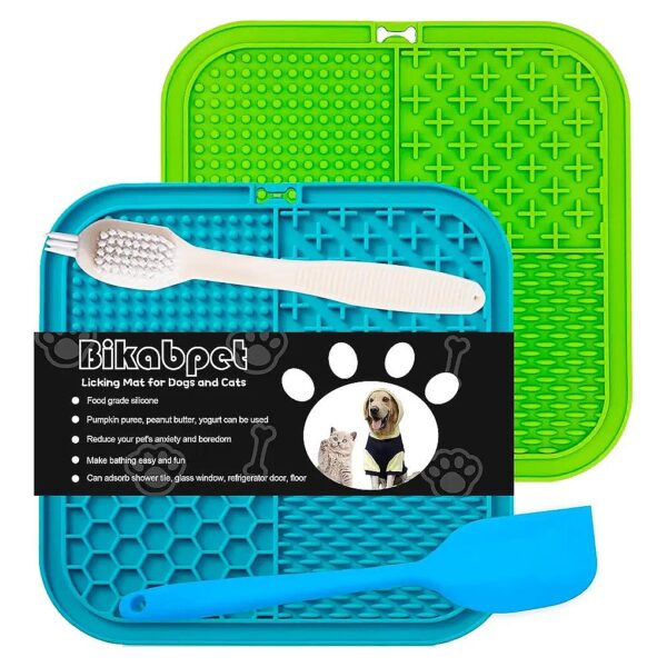 Soft and Easy to Remove Licking Mat for Dogs and Cats with Peanut Butter and Yogurt